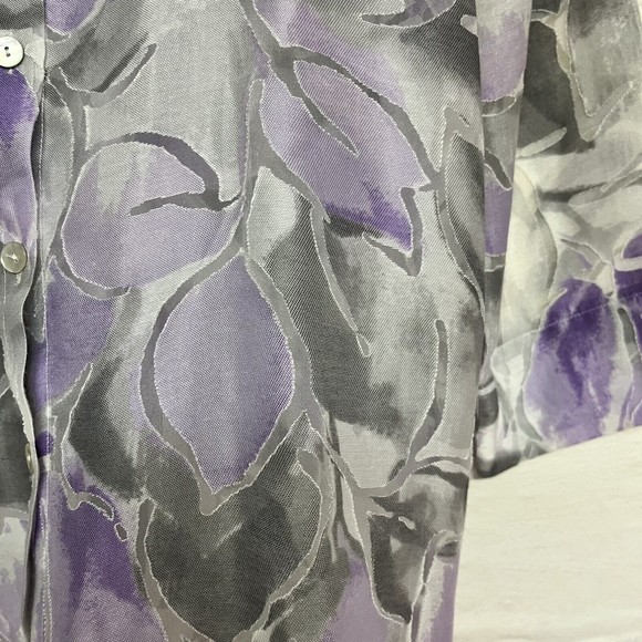 Alfred Dunner Womens Size 10 Petite Purple Gray Floral Sheer Button Down Shirt - Picture 5 of 7